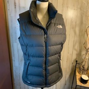 The North Face 700 down puffy vest. Size M